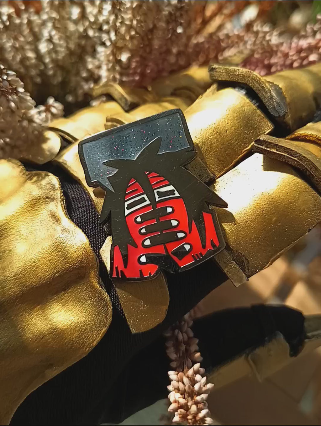 Vincent! - enamel pin with glitter